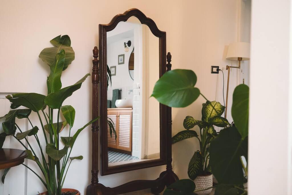 Vaticano/Trastevere Floreal Suite Roma Ngoại thất bức ảnh